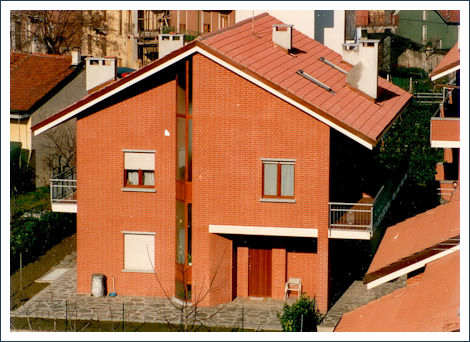 1986-1988 Complesso edilizio 6 villette bifamiliari e condominio 8 alloggi e boxi - Via D. Chiesa 31 - Torino