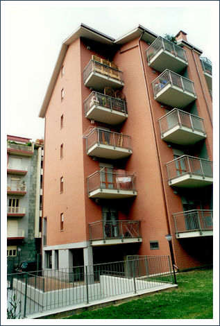 1999-2001 Condominio di 10 alloggi e box in zona Tesoriera - Via Melezet 10 - Torino