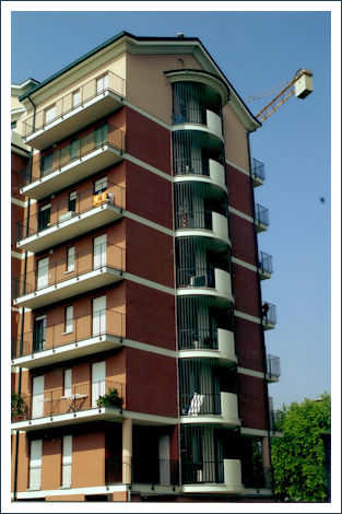 2007-2009 Condominio di 28 alloggi e box con realizzazione di centro comunale - Via A. Fleming 19 - Torino